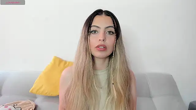 Fernanda aaaa online show from April 5, 2:46 pm