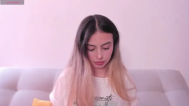 Fernanda aaaa online show from June 2, 3:12 pm