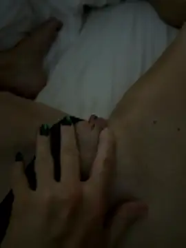 leilara online show from January 17, 7:12 am