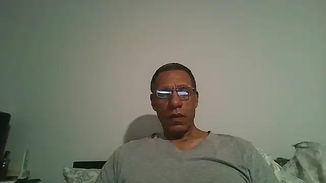 swimmer2496 online show from January 17, 9:02 am