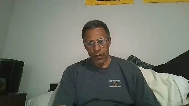 swimmer2496 online show from May 14, 2:30 am