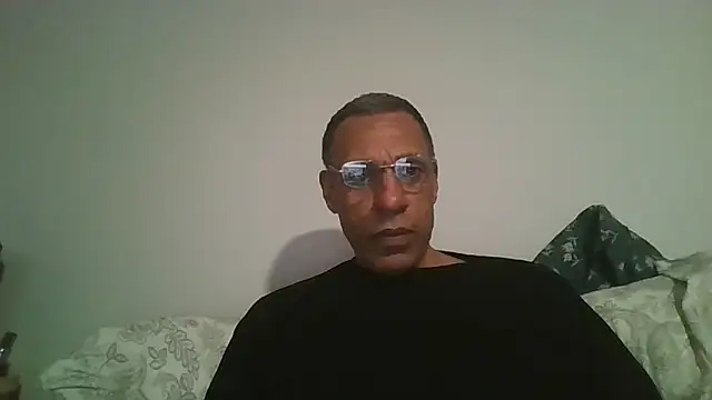 swimmer2496 online show from February 9, 1:25 am