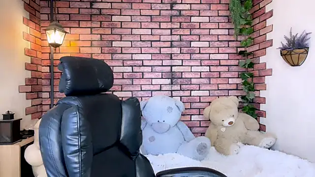 Eva StarXXXX online show from March 26, 9:40 am