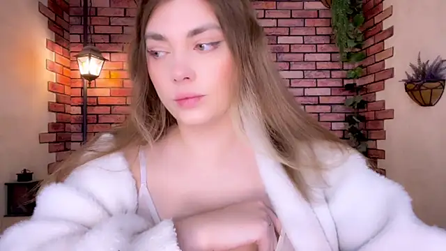 Eva StarXXXX online show from April 17, 5:32 am