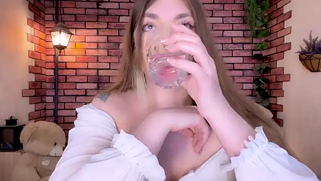 Eva StarXXXX online show from April 4, 10:49 pm