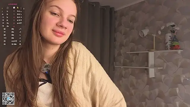 ShaeHeeter online show from February 6, 4:08 am