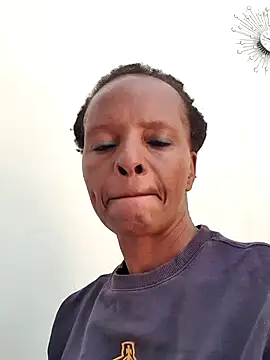 01Wetlips online show from March 3, 9:27 am