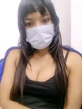 hotpooja1 online show from February 2, 8:30 pm