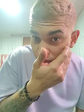 Ernesto23415 online show from February 5, 1:18 pm