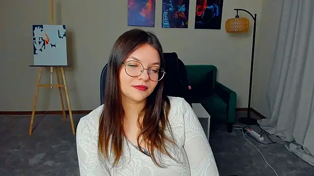 LunaLarose online show from January 18, 12:08 pm