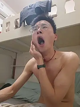 Snapshot of Aint686 chatting on March 14, 8:59 pm Aint686 online show from March 14, 8:59 pm