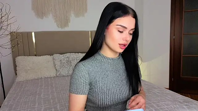 Snapshot of Silena_sky chatting on June 10, 7:20 am Silena sky online show from June 10, 7:20 am