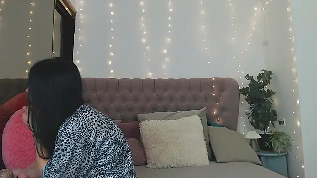 Snapshot of Silena_sky chatting on February 25, 1:55 pm Silena sky online show from February 25, 1:55 pm