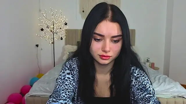 Snapshot of Silena_sky chatting on January 18, 1:58 pm Silena sky online show from January 18, 1:58 pm