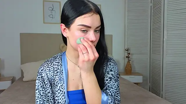 Snapshot of Silena_sky chatting on February 3, 1:38 pm Silena sky online show from February 3, 1:38 pm