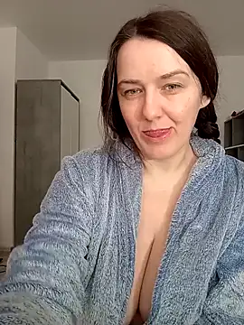 Angela swet online show from March 28, 12:17 pm