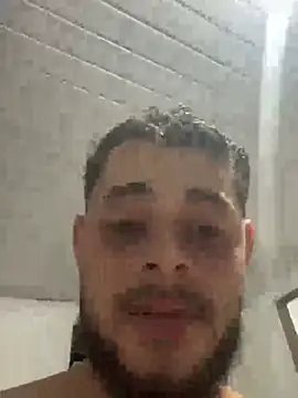 Snapshot of casal_prosperar chatting on February 3, 12:10 am casal prosperar online show from February 3, 12:10 am