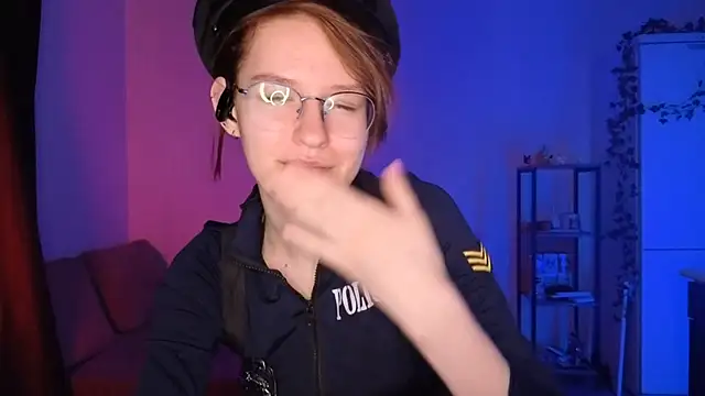 PetralPrime online show from April 16, 6:19 pm