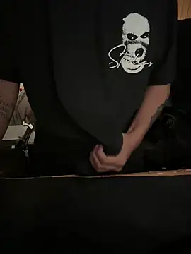 CubanHotMilk21 online show from March 13, 8:41 am