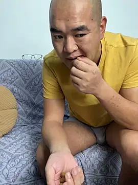 xiaotiantian-10 online show from March 23, 1:22 pm