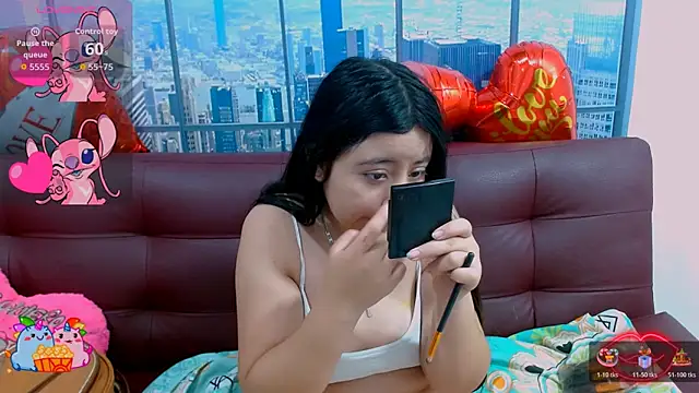 angelhotlatina18 online show from February 17, 11:40 am