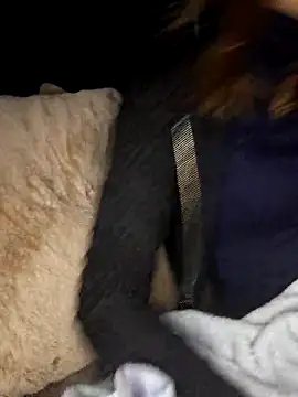 dewimp1 online show from April 18, 7:51 pm