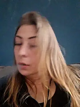 dewimp1 online show from March 8, 11:13 am