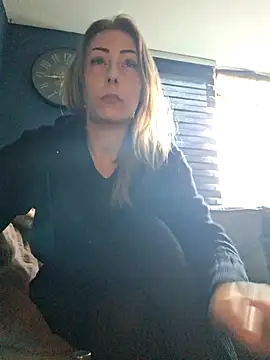 dewimp1 online show from March 16, 4:43 pm