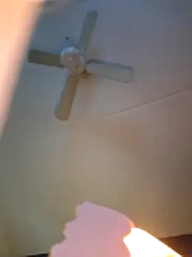 Snapshot of dewimp1 chatting on February 3, 8:52 am dewimp1 online show from February 3, 8:52 am