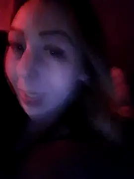 Snapshot of dewimp1 chatting on February 2, 11:48 pm dewimp1 online show from February 2, 11:48 pm