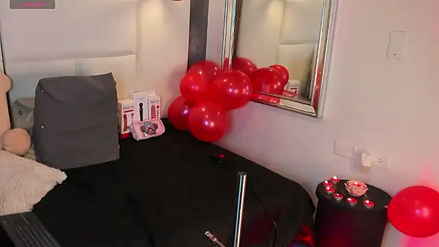 Martina armos online show from February 14, 3:01 pm