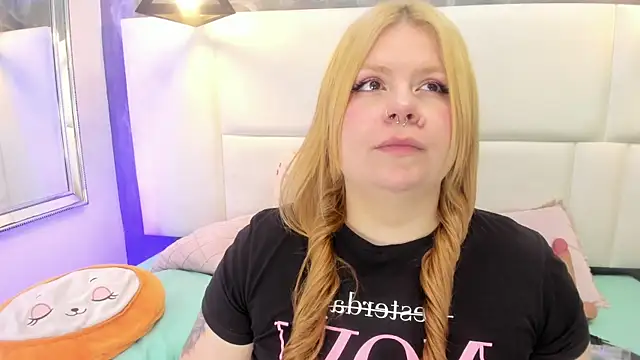 Martina armos online show from April 28, 1:48 pm