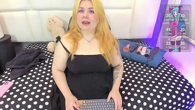 Martina armos online show from March 25, 1:54 pm