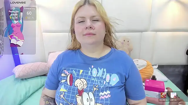 Martina armos online show from May 11, 1:23 pm