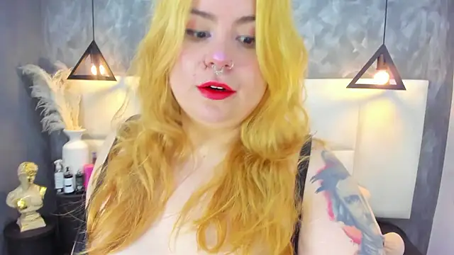 Martina armos online show from March 4, 1:30 pm