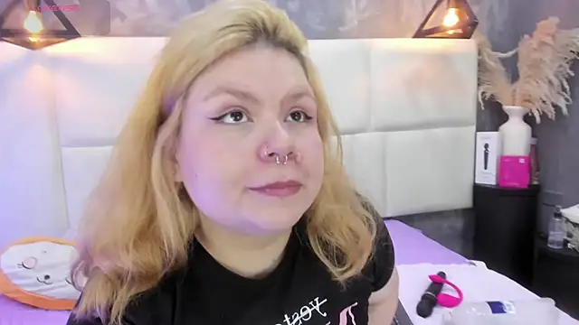 Martina armos online show from May 14, 1:41 pm