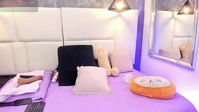 Martina armos online show from May 10, 2:41 pm