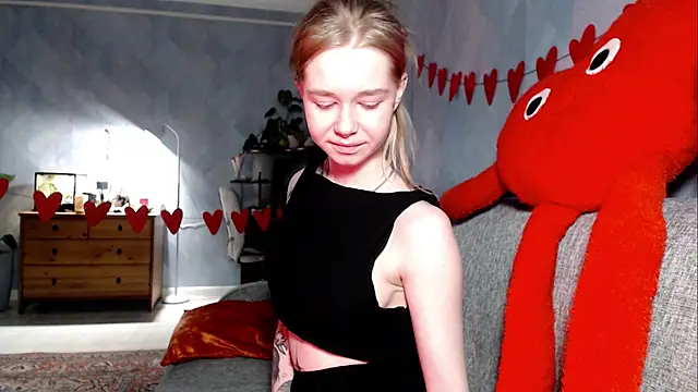 Snapshot of Austeja_Ona chatting on February 13, 4:29 pm Austeja Ona online show from February 13, 4:29 pm