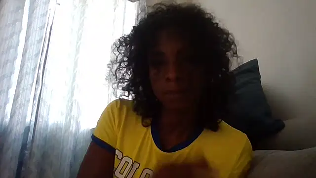 Snapshot of JadaMillss chatting on June 27, 9:43 pm JadaMillss online show from June 27, 9:43 pm