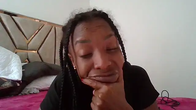 JadaMillss online show from April 8, 6:20 pm