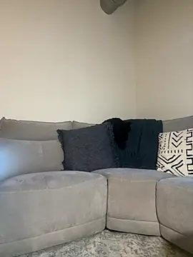 ellixraven online show from May 1, 11:54 pm
