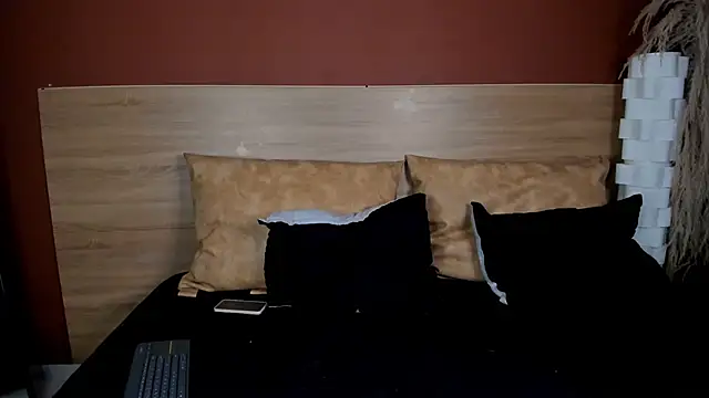 scarlett25   online show from February 16, 8:07 pm