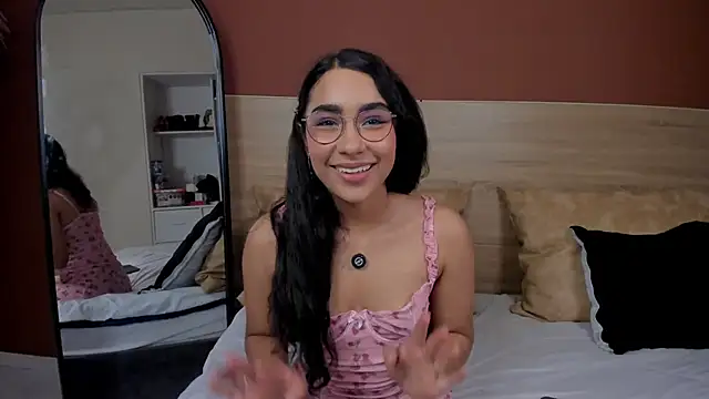 scarlett25   online show from March 13, 8:03 pm