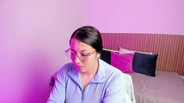 Abby pink1 online show from February 10, 3:49 am