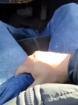 erikk666 online show from February 3, 2:33 pm