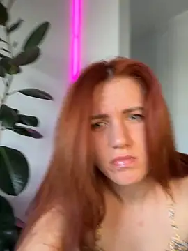 VelvetVibes26 online show from May 10, 12:09 pm
