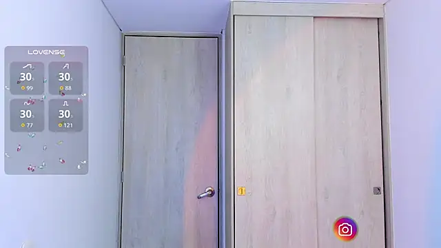 Hurremcan  online show from March 30, 3:13 pm