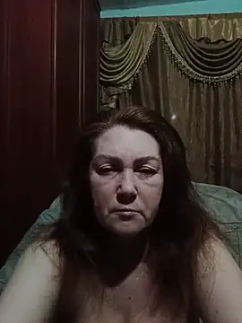 Russian Lara online show from May 1, 10:15 pm
