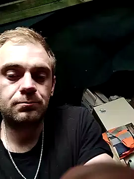 Snapshot of vendabananek chatting on May 10, 4:20 pm vendabananek online show from May 10, 4:20 pm