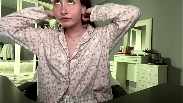 Iuckystar19 online show from January 18, 3:15 pm